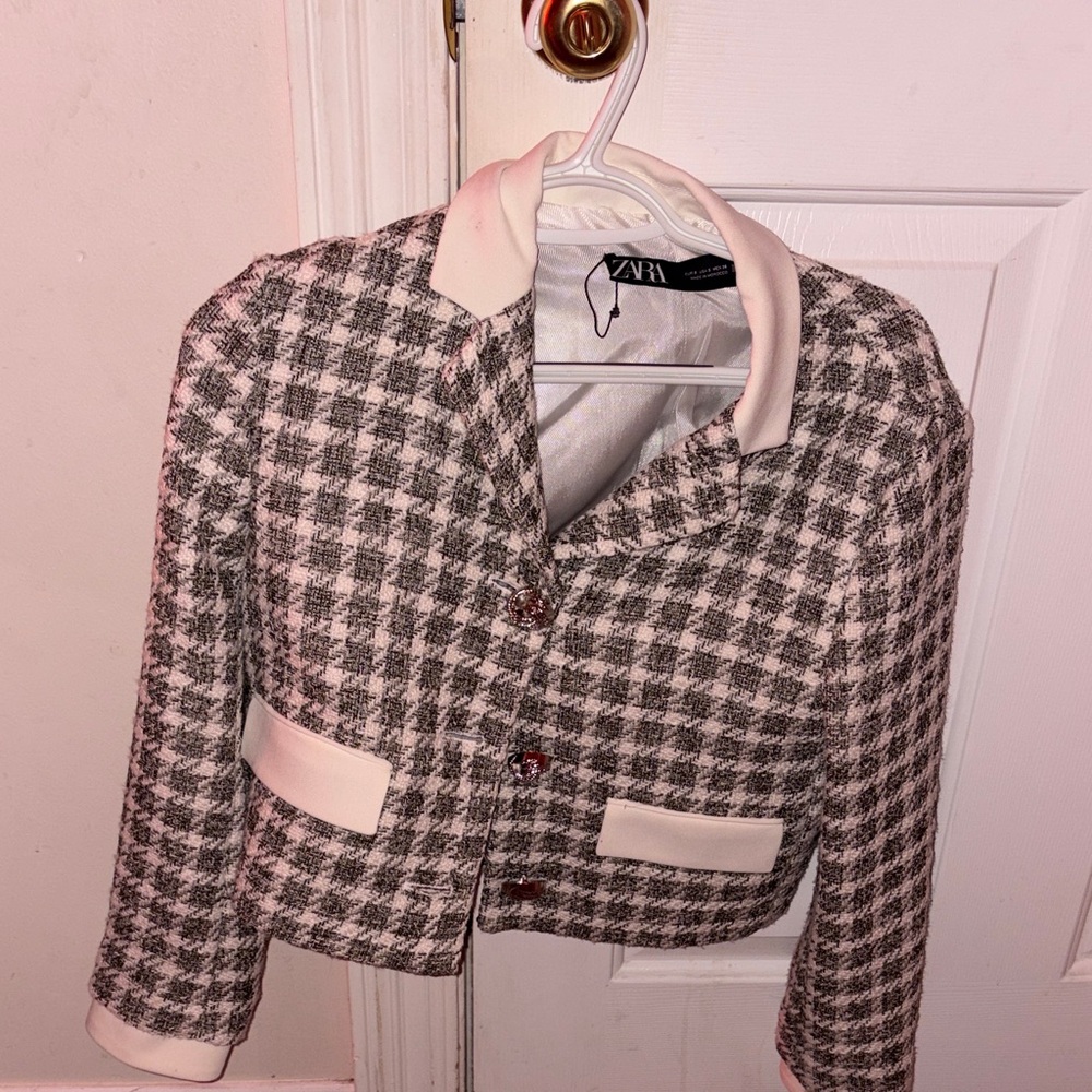 Zara Women's Black and White Houndstooth Blazer